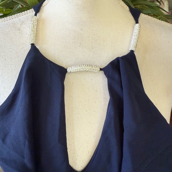 Venus Ladies size 6 sleeveless cocktail dress very good condition. Navy - Picture 5 of 11